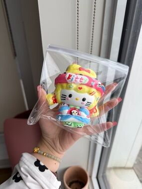 Hello Kitty Squishy Figure Toy - Multicolor